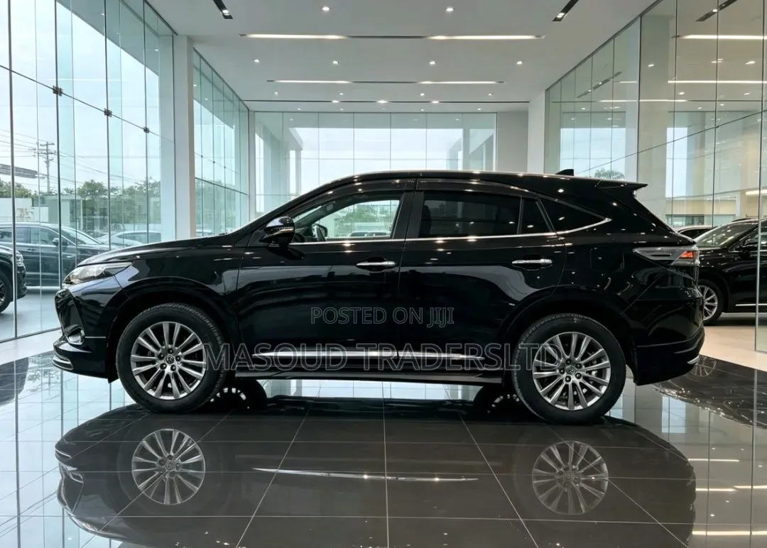 Toyota Harrier 2015