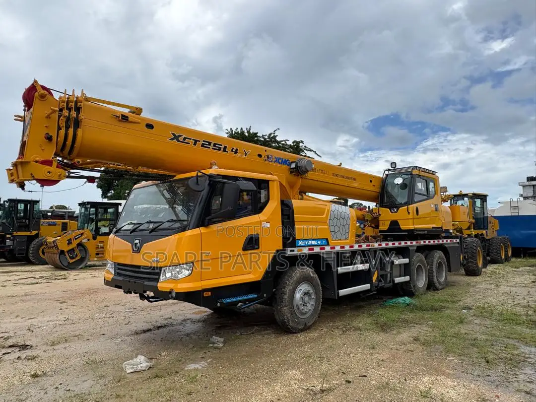 Mobile Truck Crane Xct25l4-Y
