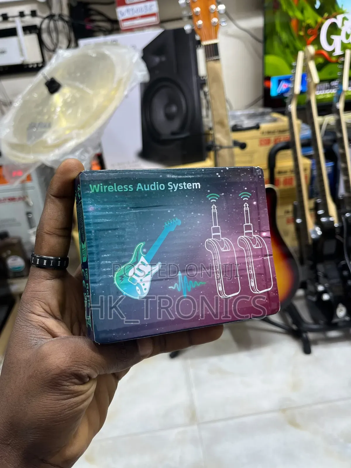 Guitar Wireless Audio Transmitter