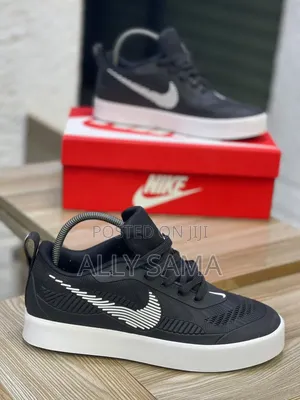 Men's Sneakers Nike Is Back