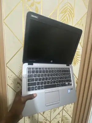 Laptop HP EliteBook 820 G3 8GB Intel Core i5 SSD 256GB