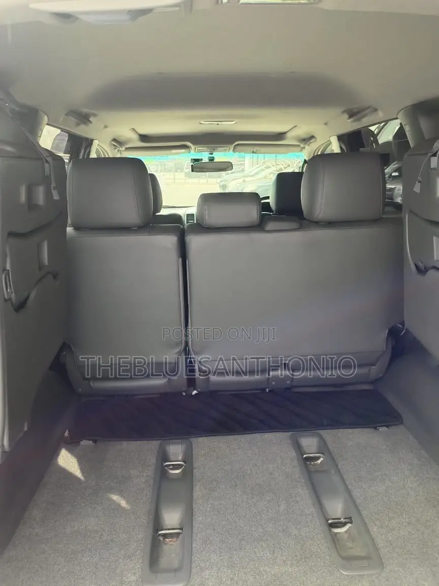 Toyota Land Cruiser Prado 2006 White