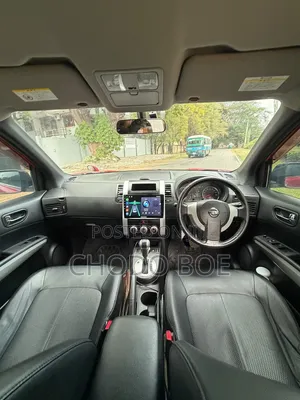 Nissan X-Trail 2012 Red