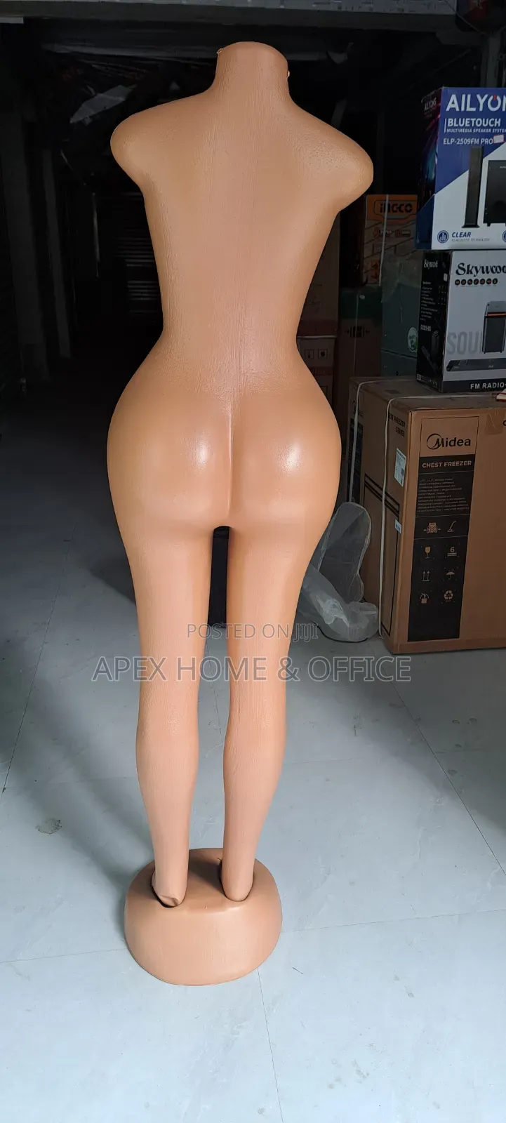 Manneque Dolls
