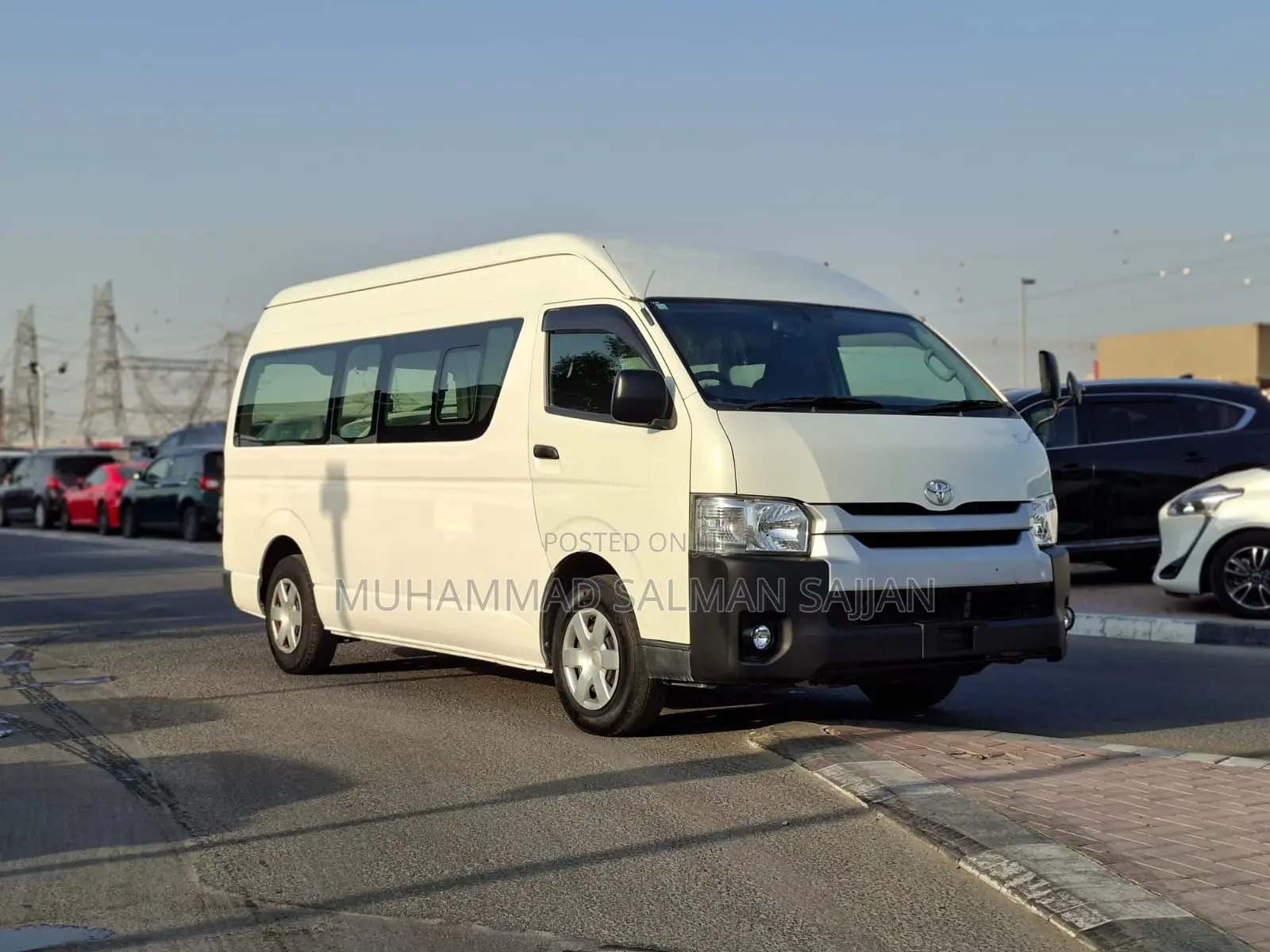 Toyota HiAce 2015 White