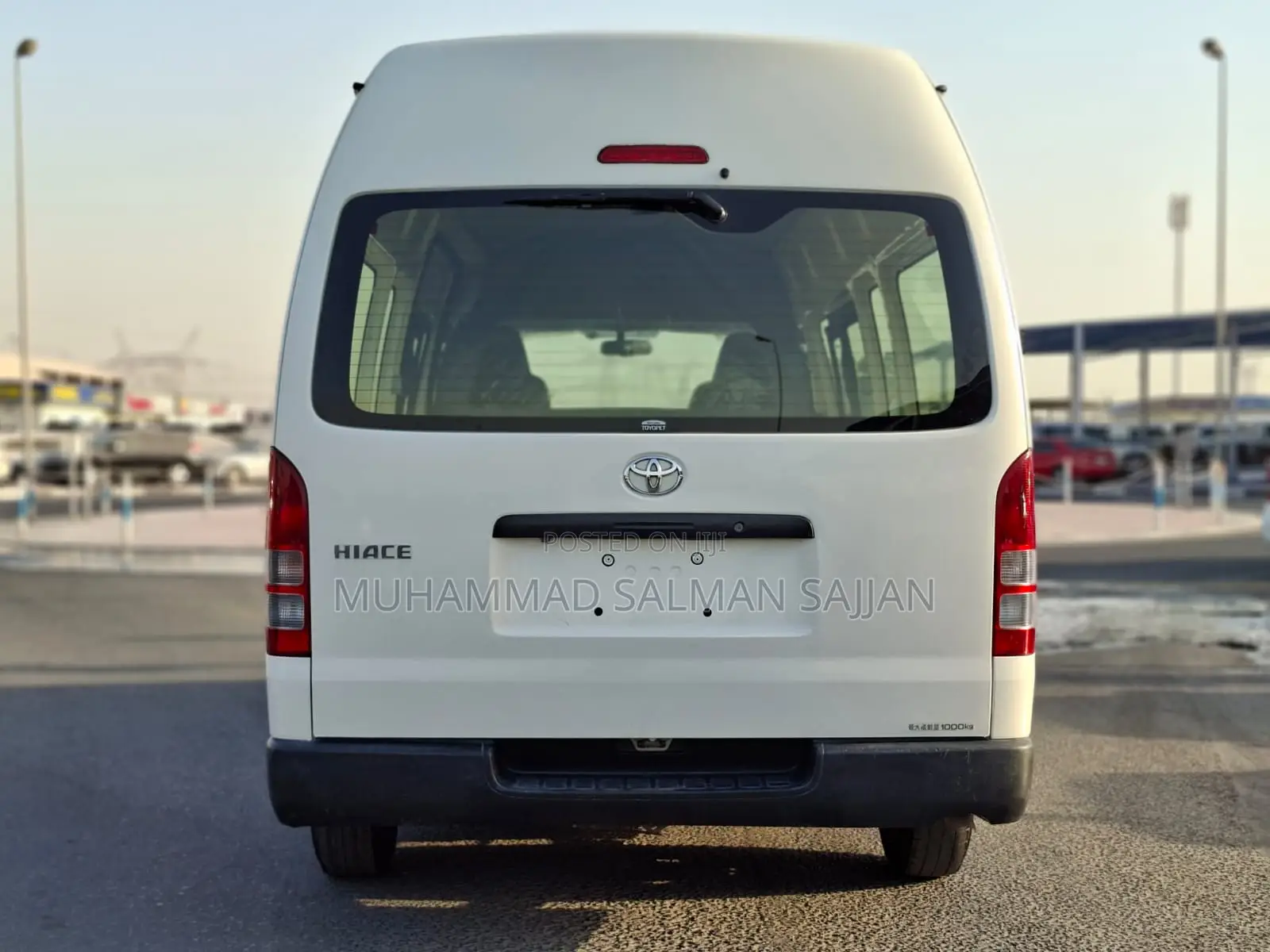 Toyota HiAce 2015 White