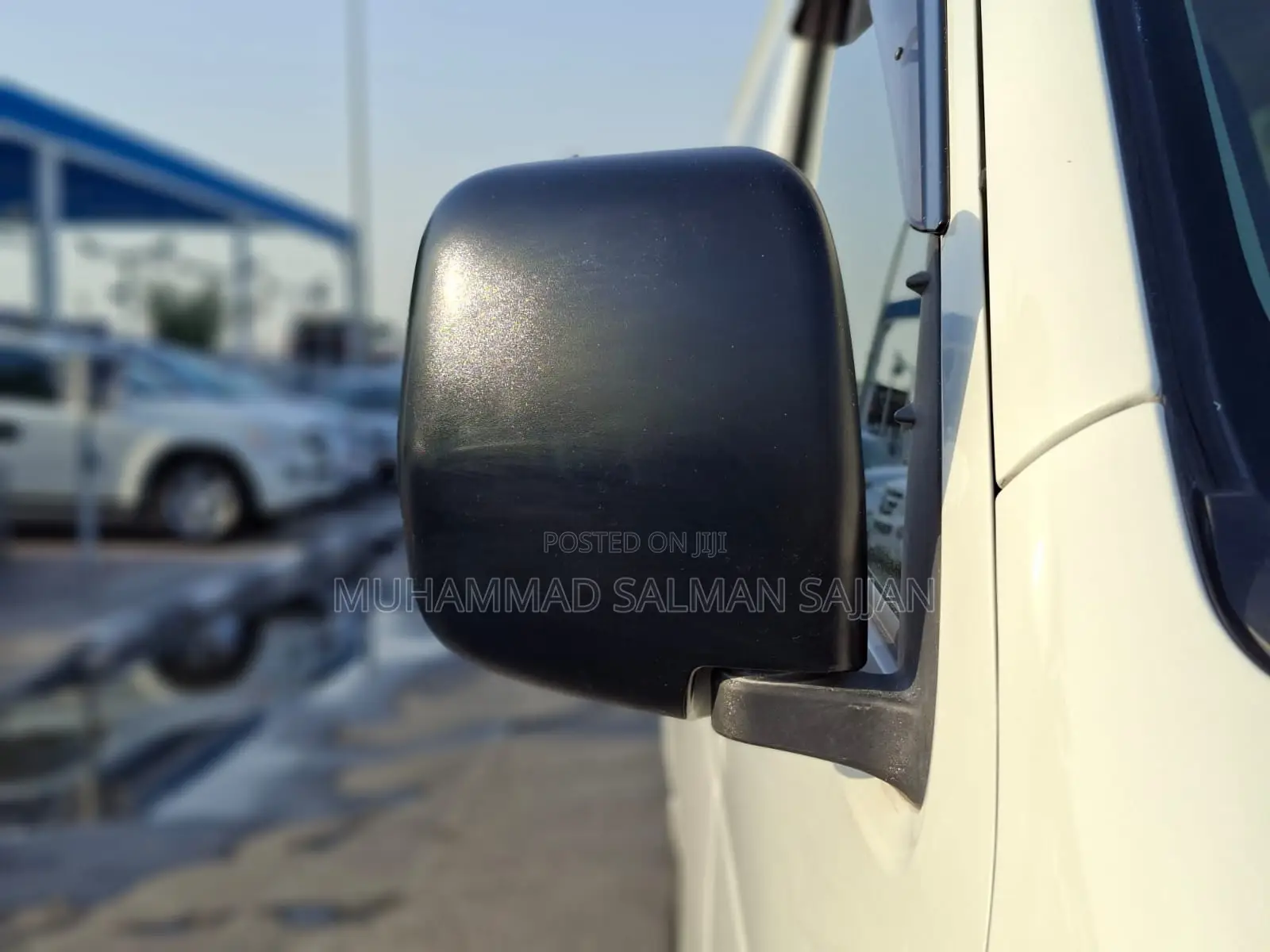 Toyota HiAce 2015 White