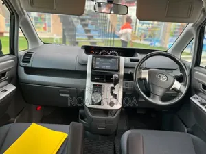 Toyota Voxy 2009 Black