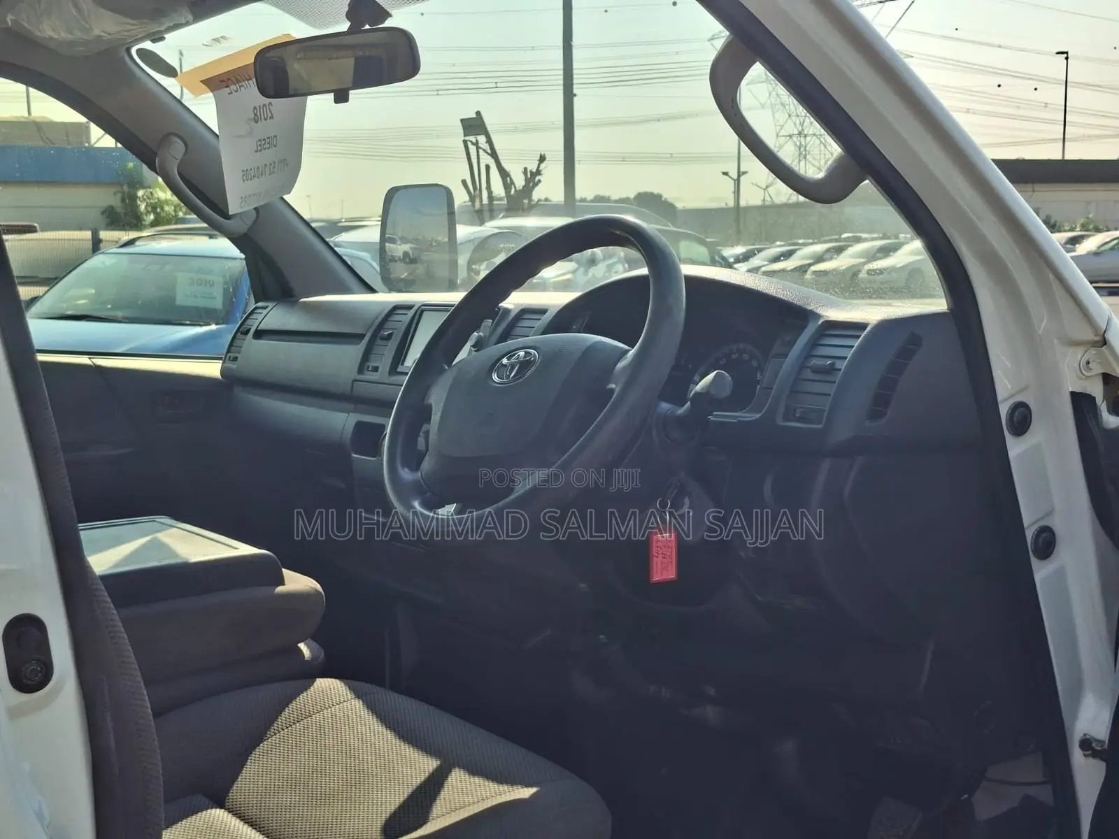 Toyota HiAce 2018 White