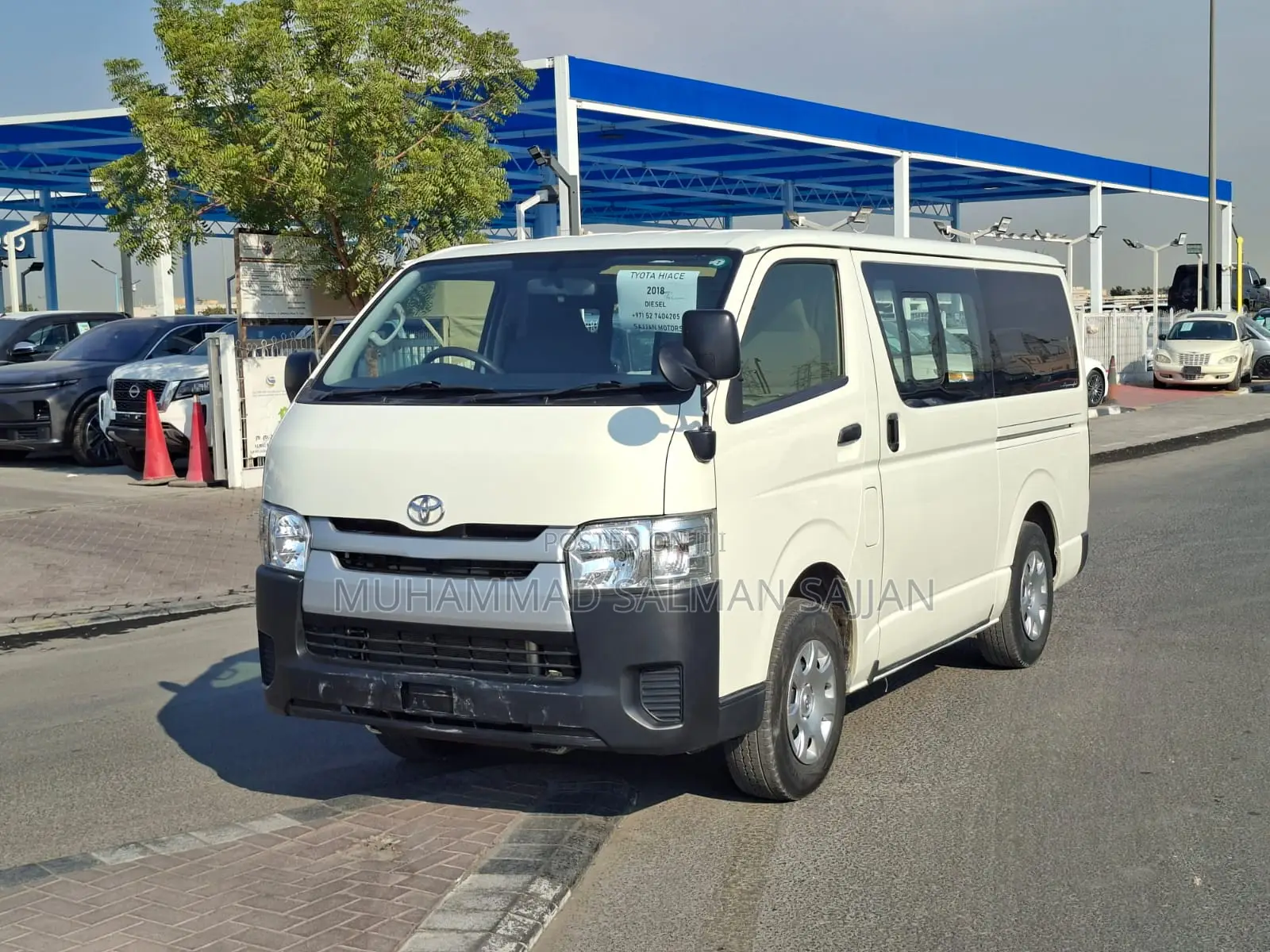 Toyota HiAce 2018 White