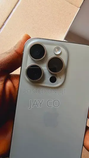Apple iPhone 15 Pro 128 GB Gray
