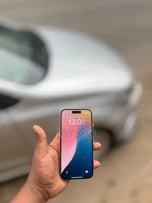 Apple iPhone 15 128 GB Pink