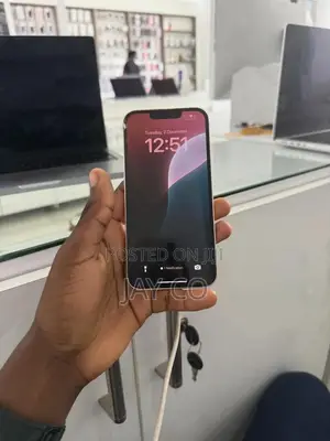 Apple iPhone 13 256 GB White
