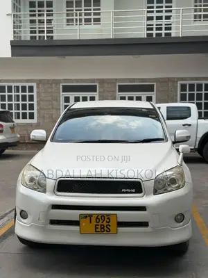 Toyota RAV4 2.4 2008 White