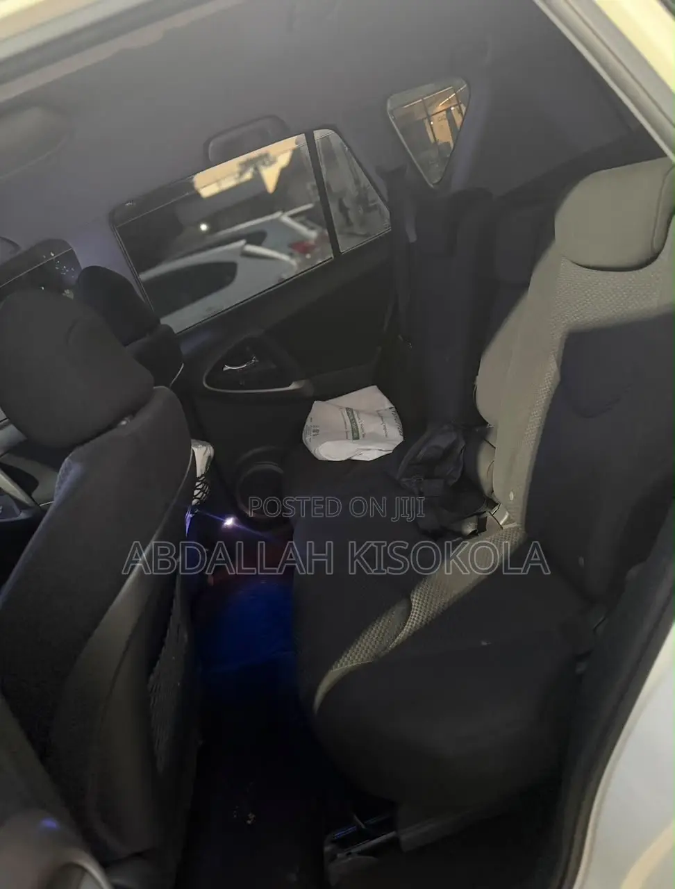 Toyota RAV4 2.4 2008 White