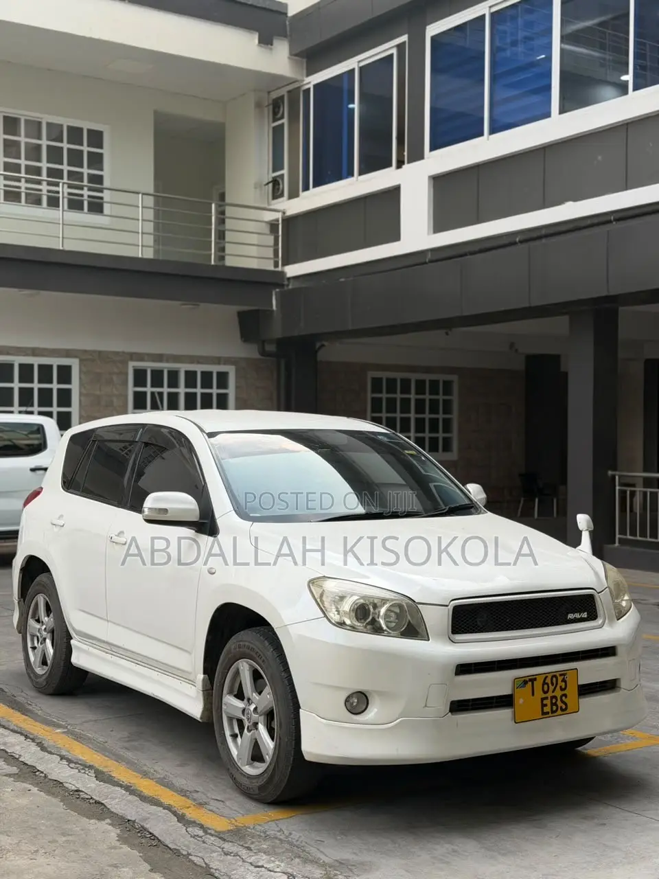 Toyota RAV4 2.4 2008 White