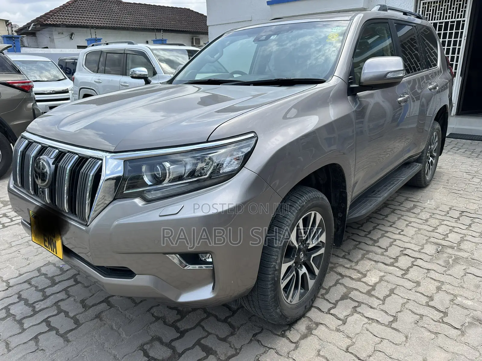Toyota Land Cruiser Prado 2.8 2022 Gray