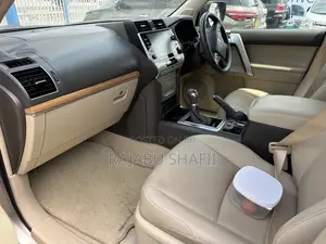 Toyota Land Cruiser Prado 2.8 2022 Gray