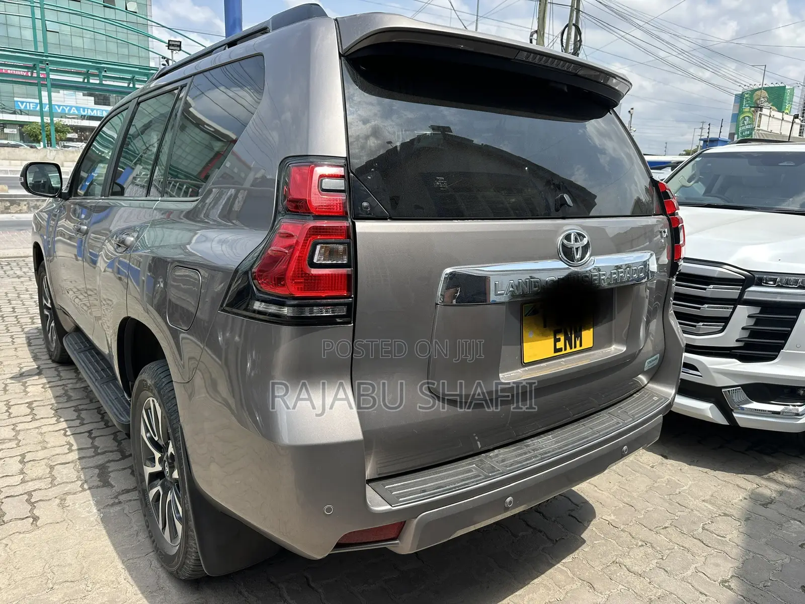 Toyota Land Cruiser Prado 2.8 2022 Gray