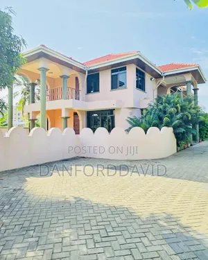 5bdrm House in Kahwa Real Estate, Mikocheni for sale