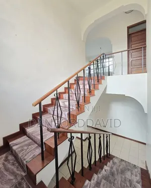 5bdrm House in Kahwa Real Estate, Mikocheni for sale