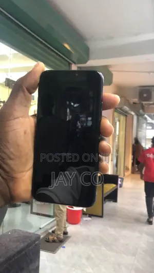 Apple iPhone X 64 GB Black