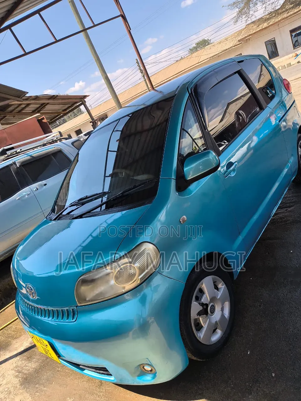 Toyota Porte 2005 Blue