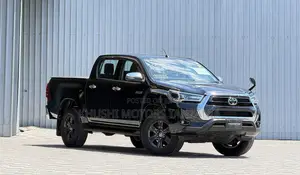 Toyota Hilux 2021 Black