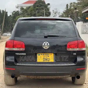 Volkswagen Touareg 2006 Black