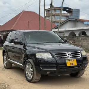 Volkswagen Touareg 2006 Black