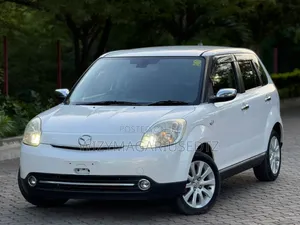 Mazda Verisa 2009 Pearl