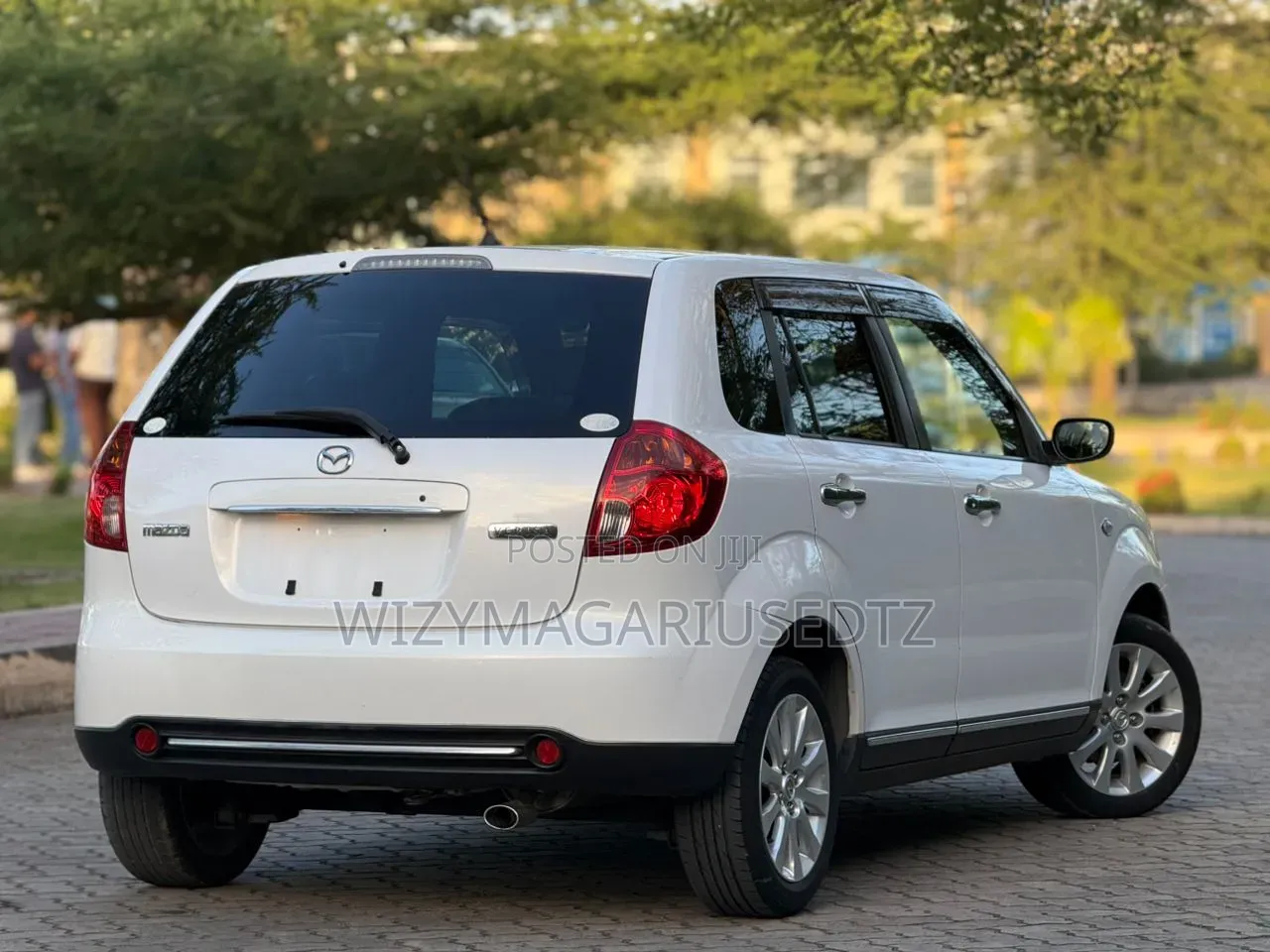 Mazda Verisa 2009 Pearl