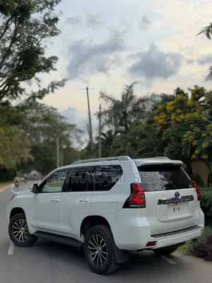 Toyota Land Cruiser Prado 2020 White