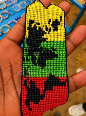 Saa Ya Mkononi Na Bracelate Bonus