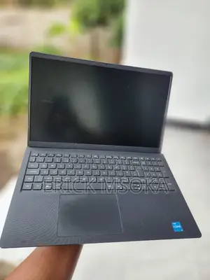 Laptop Dell Vostro 15 3510 8GB Intel Core i3 SSD 256GB