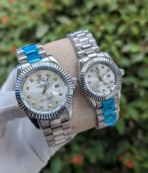 ROLEX WATCHES PRICE: 30,000/=Kila Pisi Moja