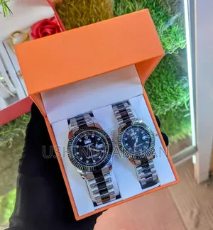 ROLEX WATCHES PRICE: 30,000/=Kila Pisi Moja