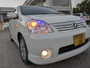 Toyota Raum 1.5 FWD 2006 Pearl