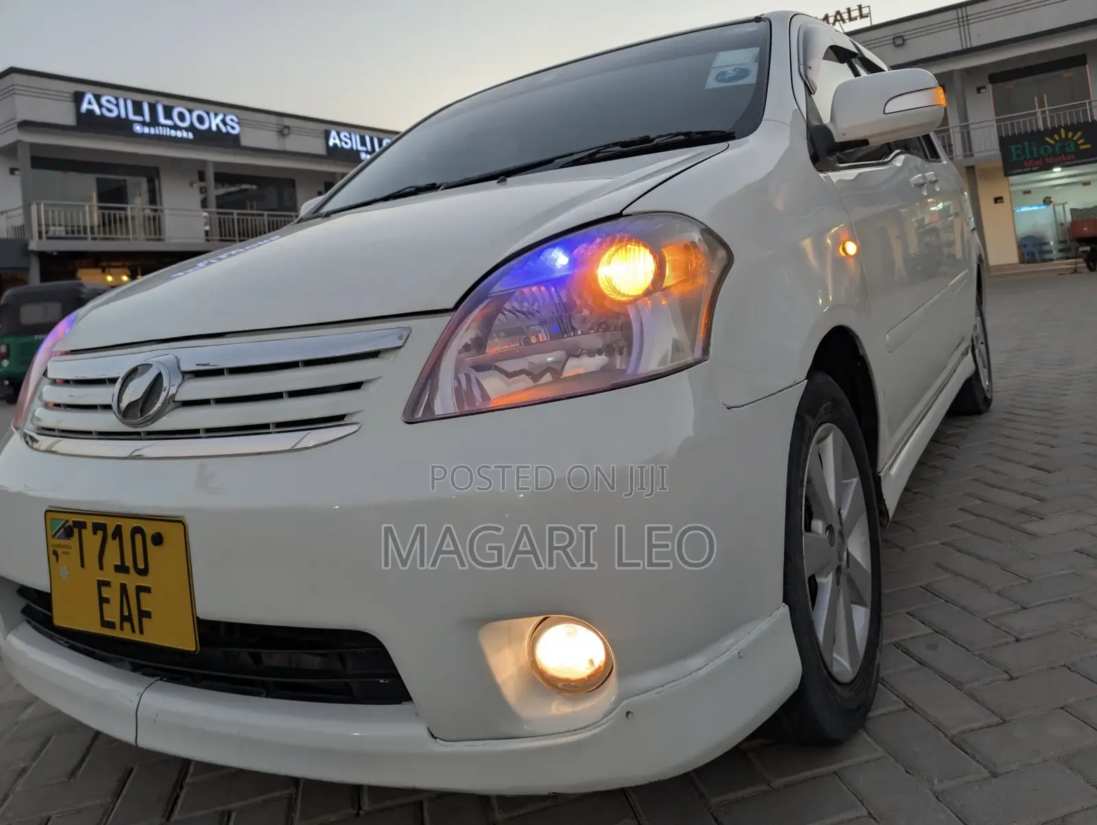 Toyota Raum 1.5 FWD 2006 Pearl