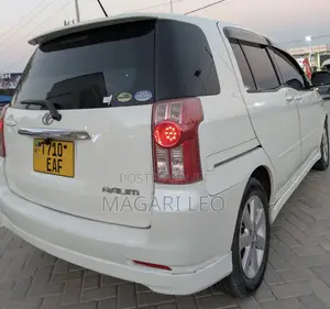 Toyota Raum 1.5 FWD 2006 Pearl