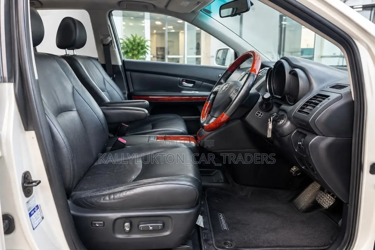 Toyota Harrier 2016 White