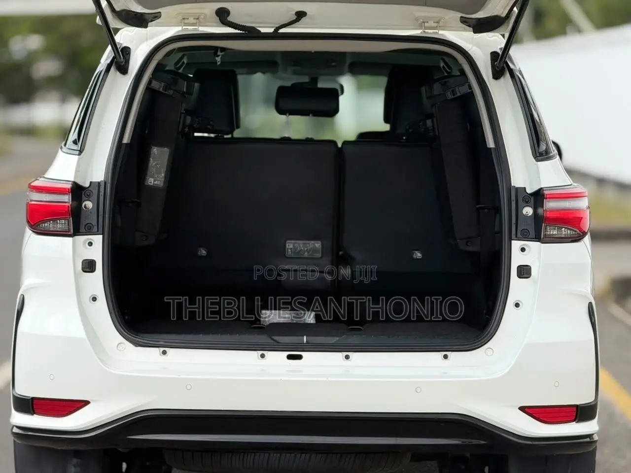 Toyota Fortuner 2024 White