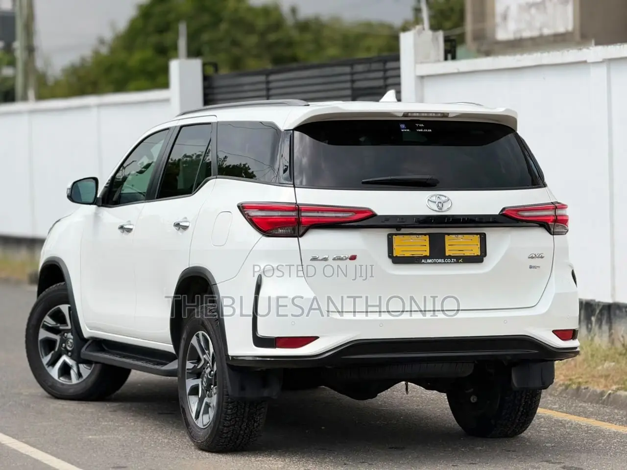 Toyota Fortuner 2024 White