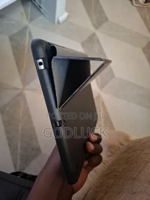 Apple iPad Air 128 GB Silver