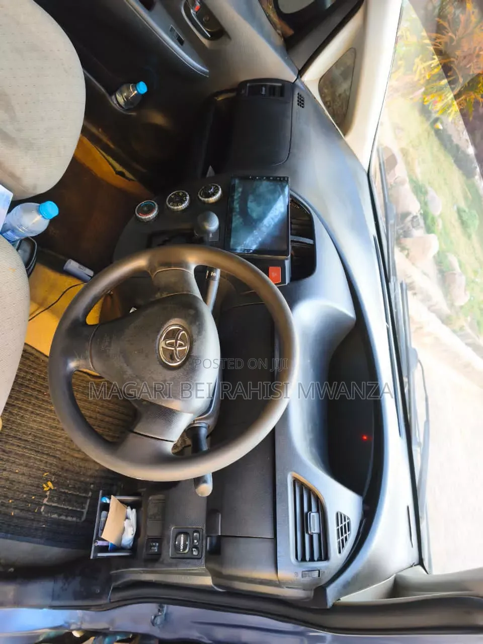 Toyota Ractis 2006 Silver