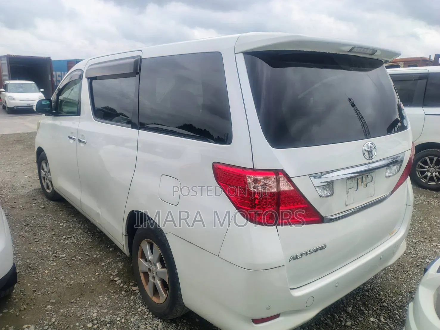 Toyota Alphard 2010 White