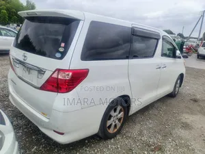 Toyota Alphard 2010 White