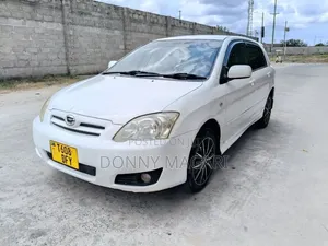 Toyota Corolla RunX 2005 White