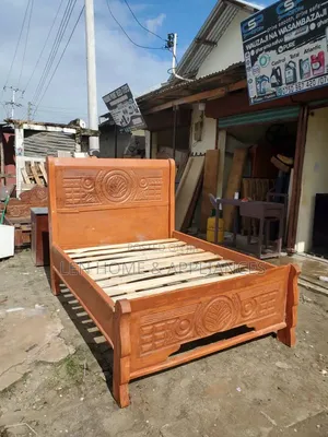 Bed 5/6 Color Brown