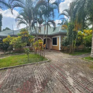 3bdrm House in Kivule Shule, Kitunda for rent
